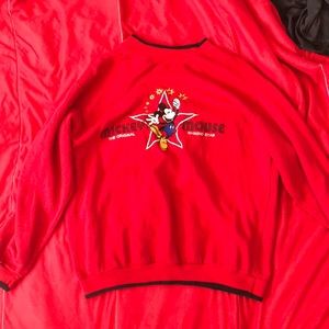 Vintage Mickey Mouse Pullover!